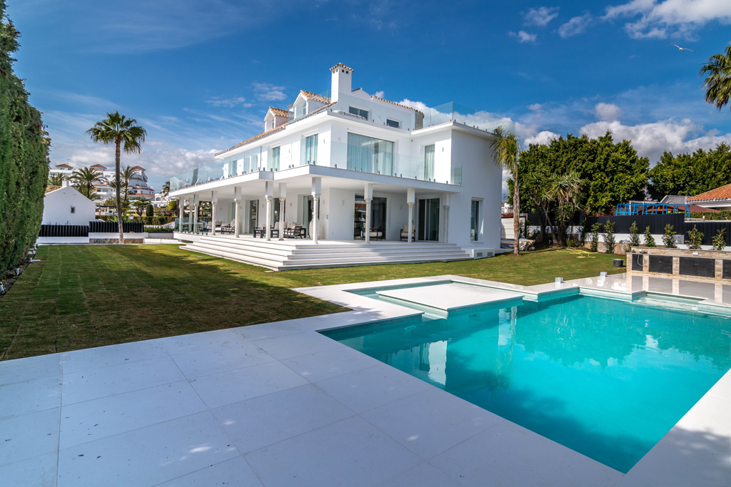 Best Holiday Experience: Top Advice From Novum Rentals in Marbella