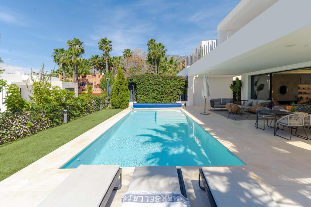 Travel to Marbella: Your Ultimate Vacation Guide with Novum Rentals
